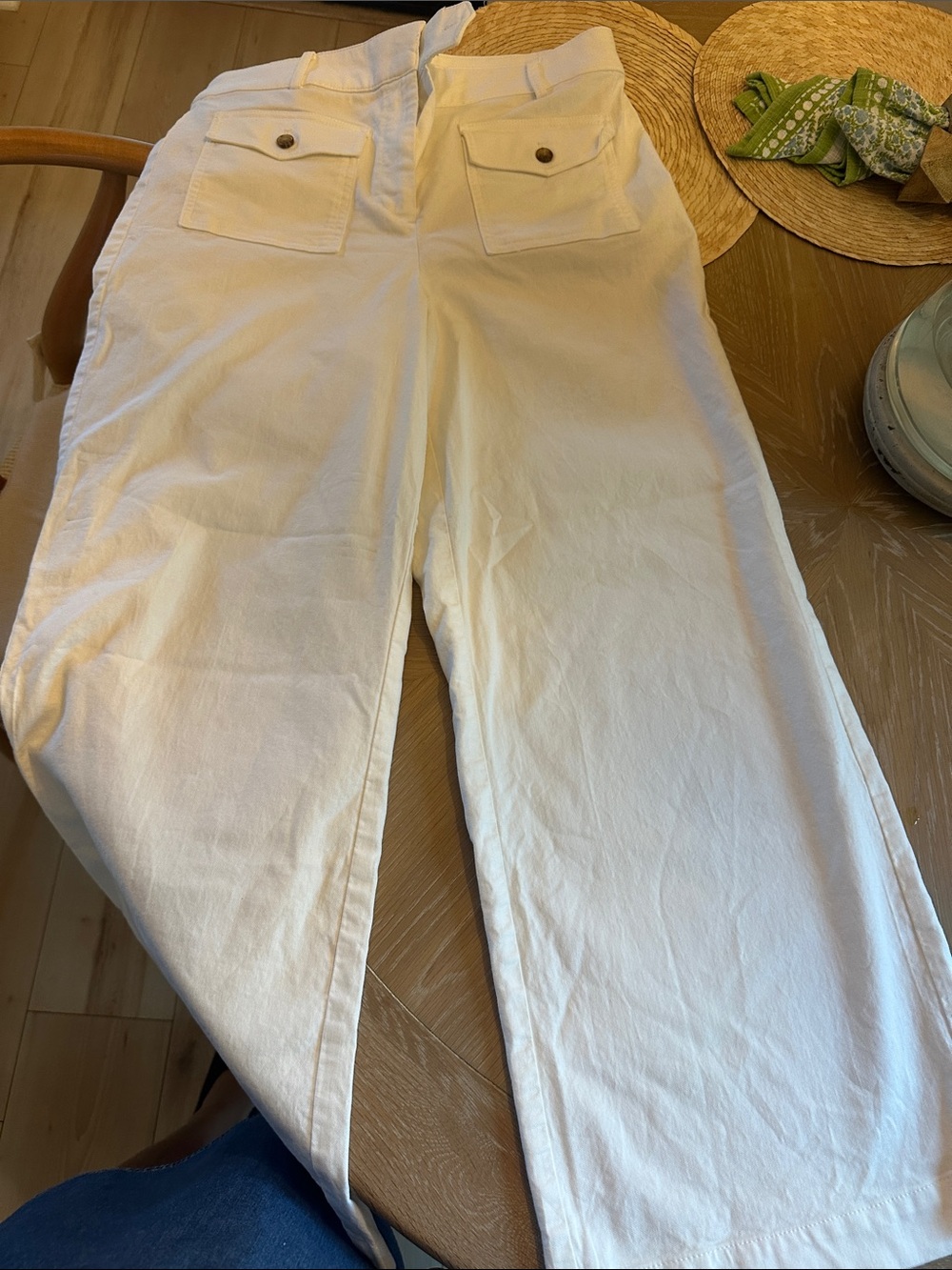 LOFT White Wide-Leg Jeans with Back Flap Pockets